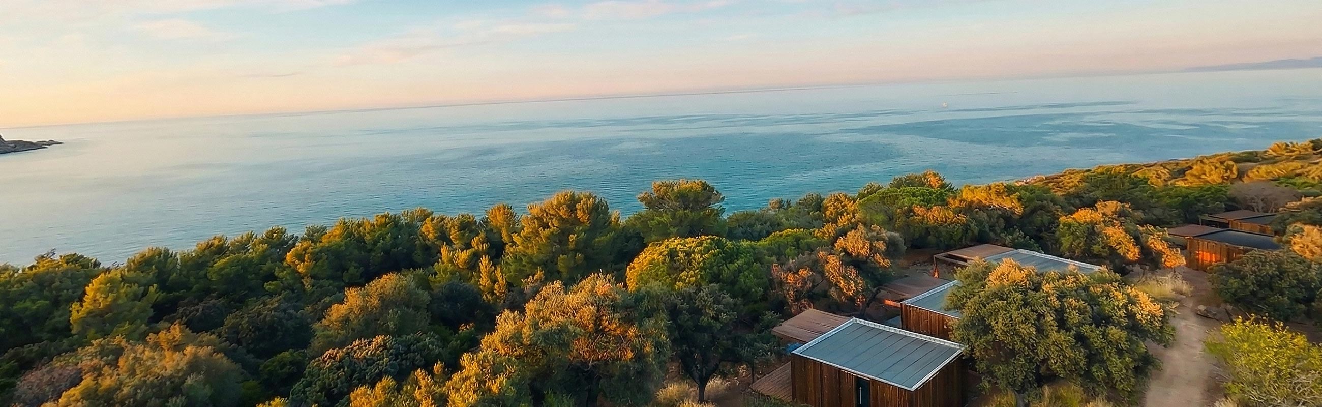 Ile rousse camping 5 étoiles corse mer